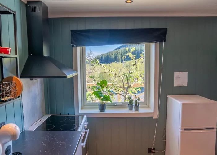 Ett Roms Vestvagoy Gravdal (Vestvagoy)